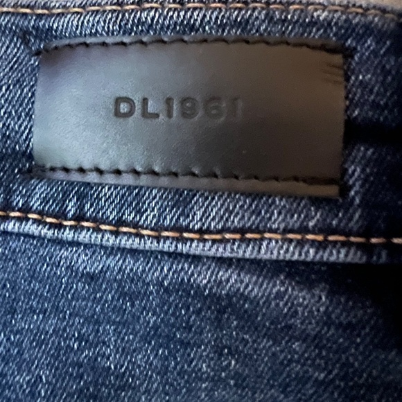 DL1961 Bridget Boot Highrise 31.5 Jeans Raw Edge Size 29 Dark Wash - Picture 10 of 11
